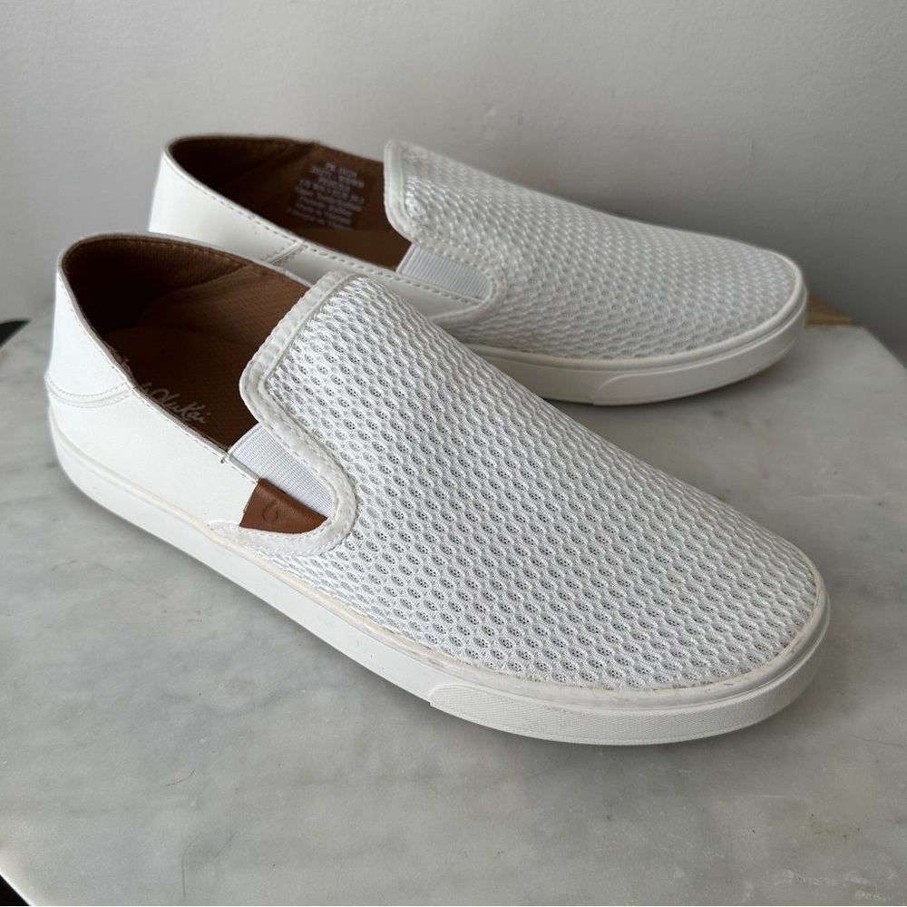 Olukai Pehuea Slip-On Shoes in Bright White Breathable slip on Sneakers 9.5